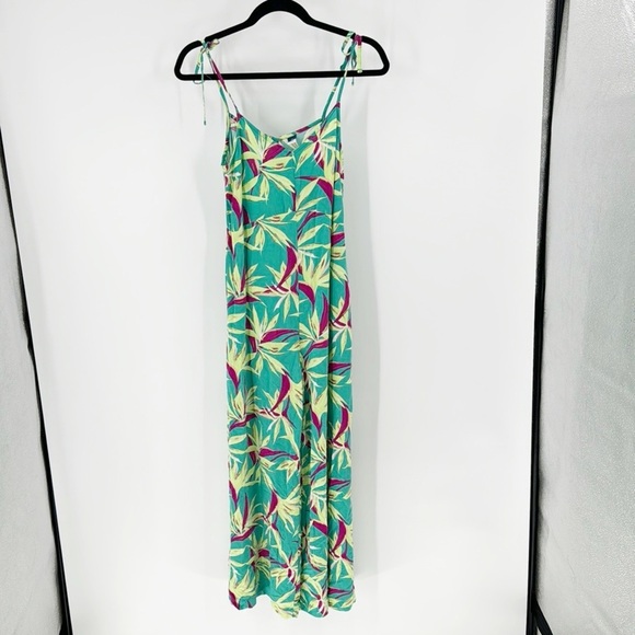 OLD NAVY Loose Cropped Tie-Shoulder V-Neck Cami Jumpsuit tropical print summer - Picture 1 of 6